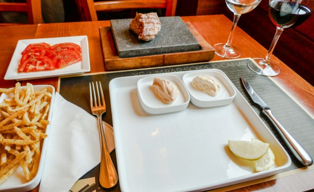 P1030489_edited-restaurantexf